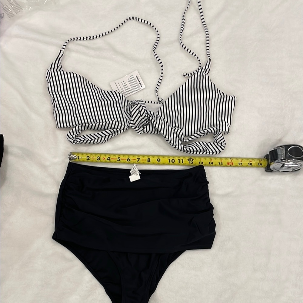 Cocoship Striped Black and White Bikini Set size 10